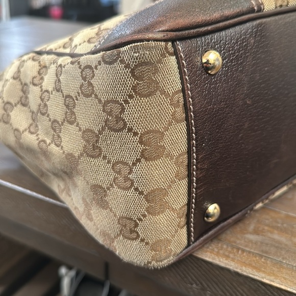 Gucci GG Canvas Med Princy Tote - Picture 8 of 16
